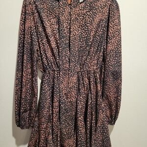 Cheetah print long-sleeve short dress